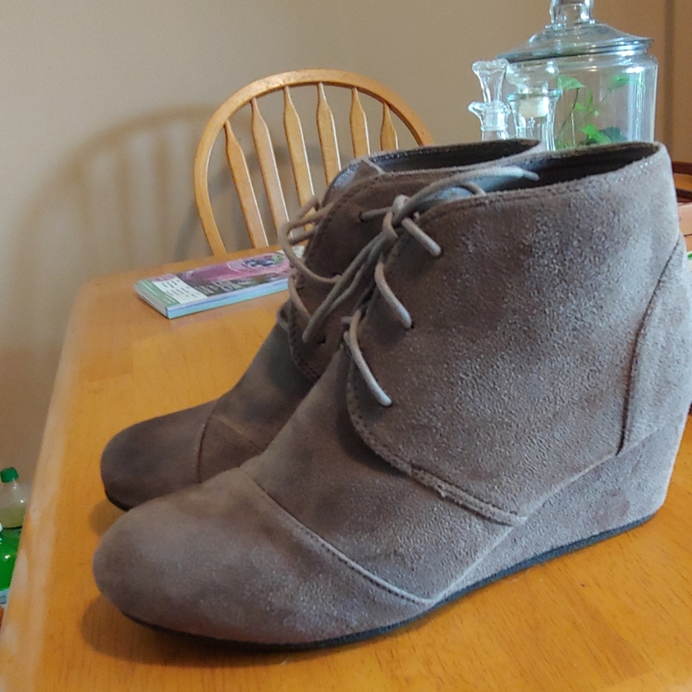 Charles Albert wedge boots #10